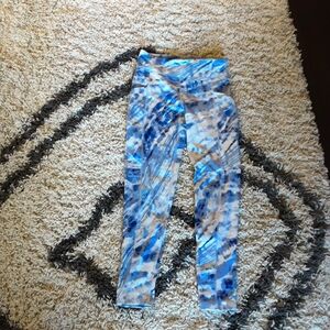 GAP white and blue tye dye leggings